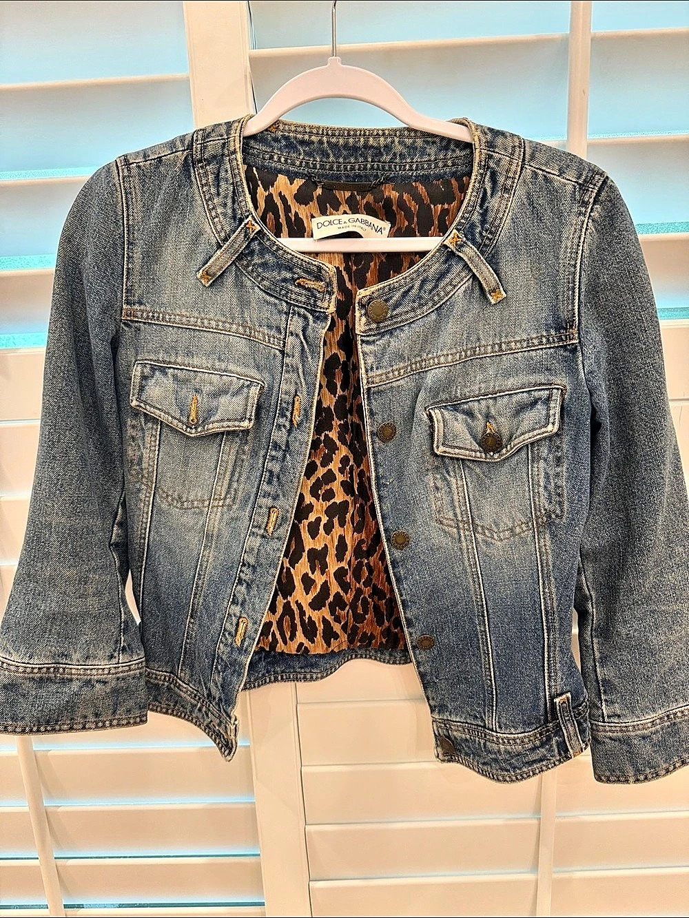 ✨Dolce & Gabbana Collarless Lined Leopard Denim Jacket Collarless Leopard-Lined